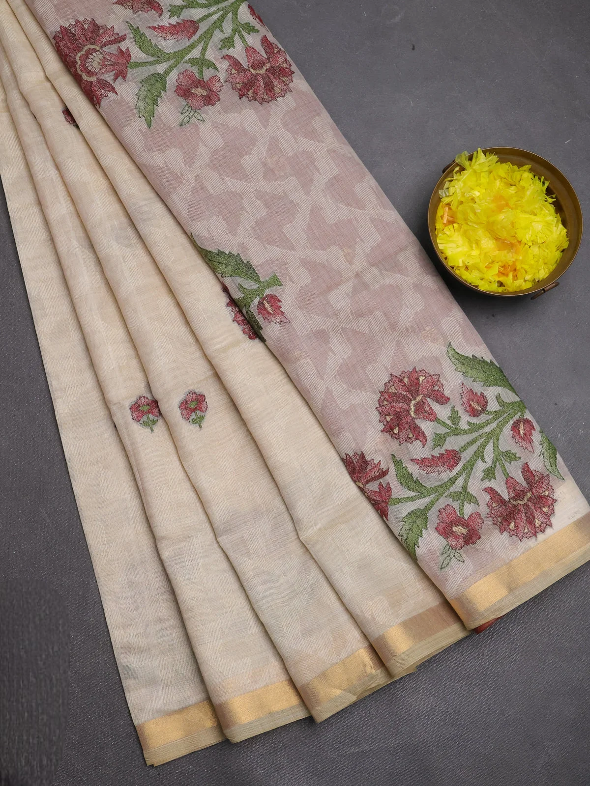 Cream and Maroon Thread woven Jamdhani Cotton Saree